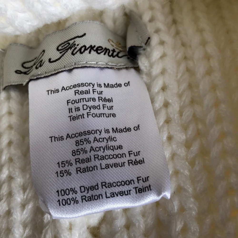 La fiorentina White fur Pom Pom beanie hat NWT - Picture 5 of 6